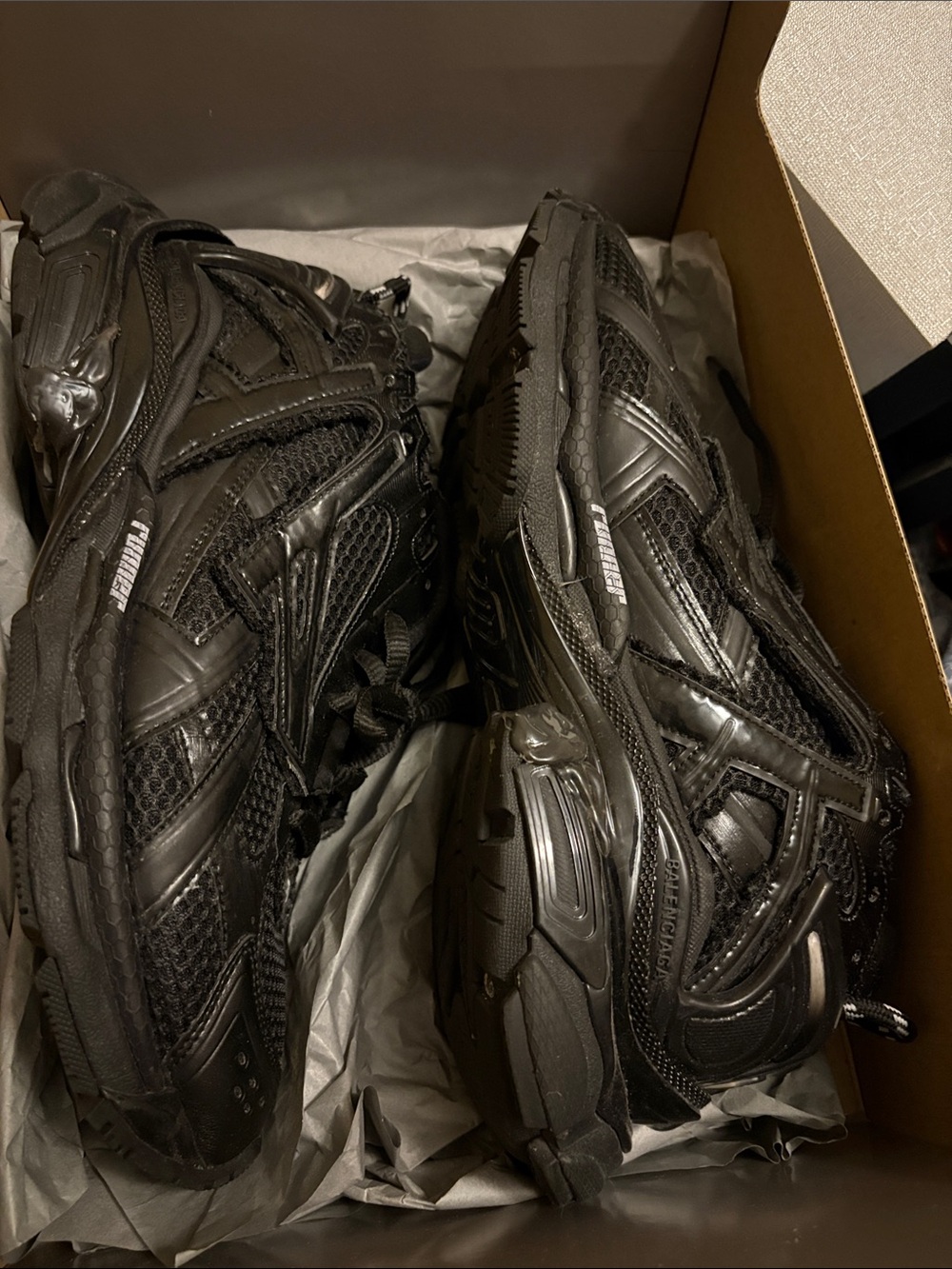 Balenciaga Runner